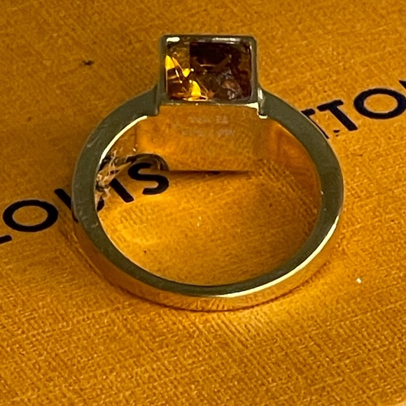 Louis Vuitton Berg Gamble Ring Size S W/ Box - Picture 4 of 8
